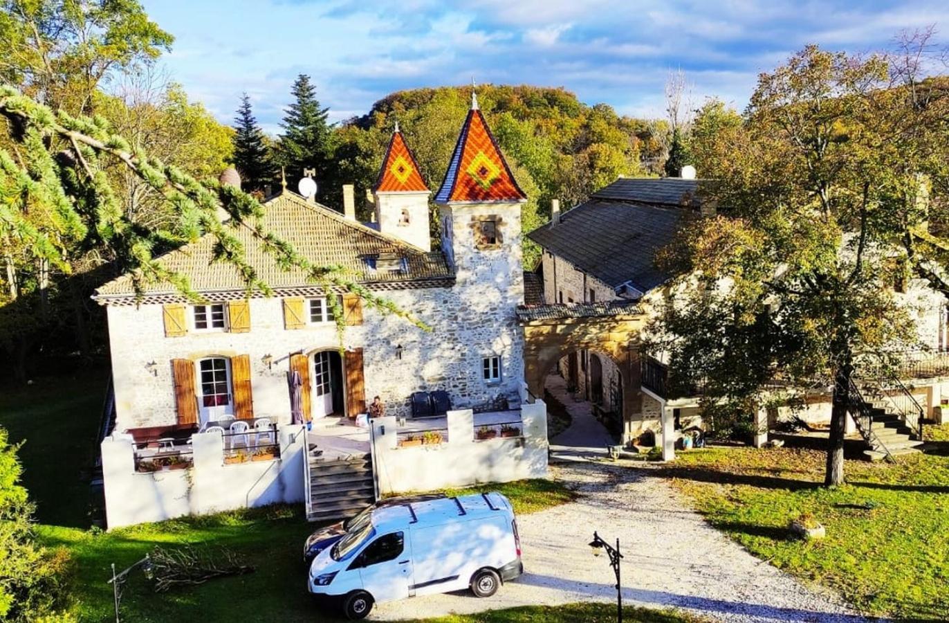 Bed and Breakfast Domaine Des Chabriers Ourches Exteriér fotografie